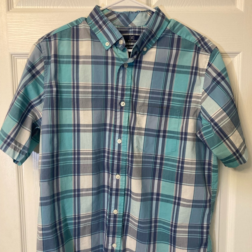 Classic Fit Button-up Shirt